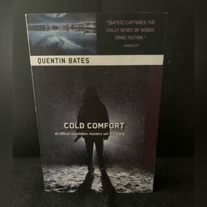 Book Cold Comfort Officer Gunnhildur Mystery in Iceland Q Bates 1st Edition 2013